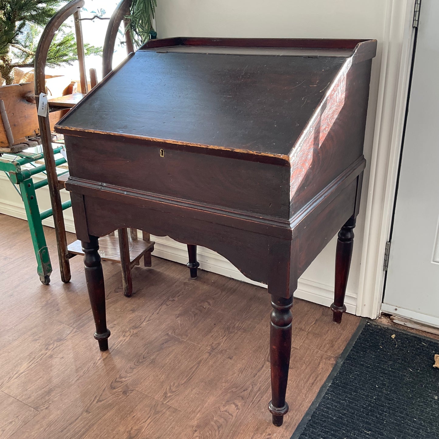 Lift Top Desk