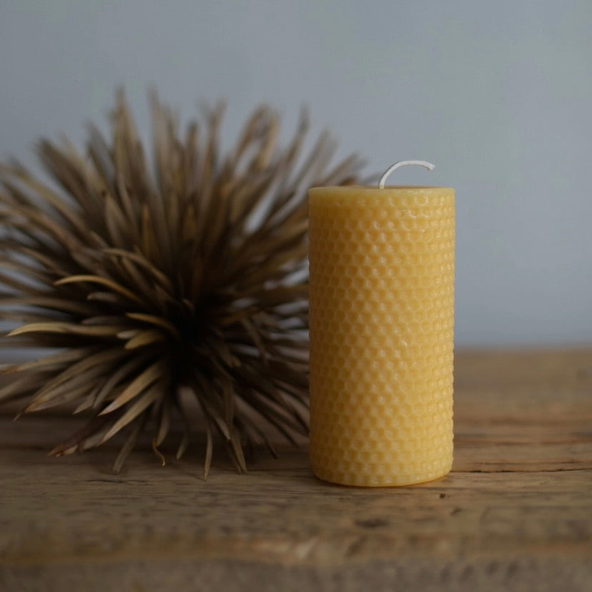 Honeycomb Cylinder Candle